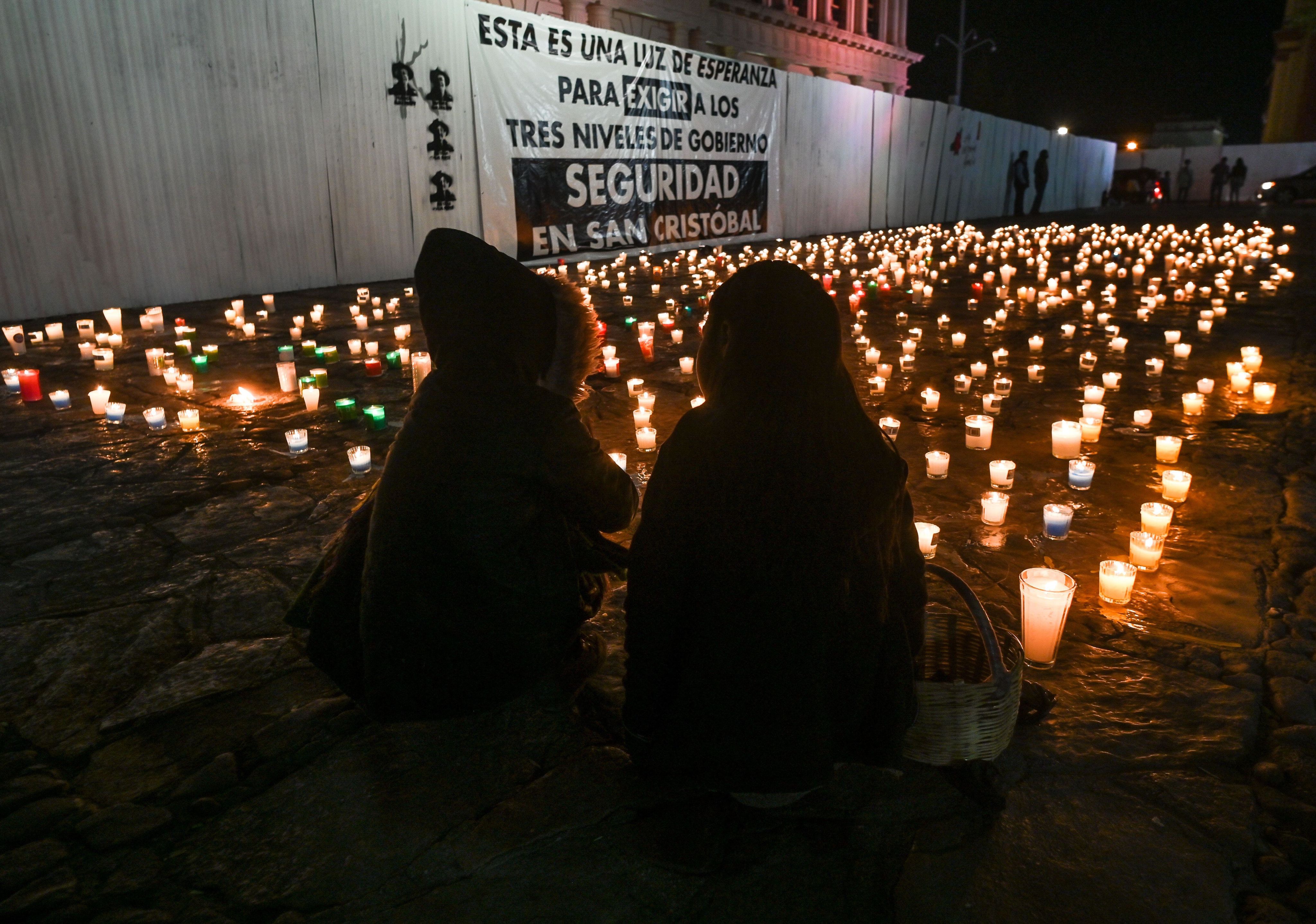 Candlelight vigil at the March 31 Square following the national meeting of journalists against violence against journalists in Mexico, in San Cristobal de las Casas